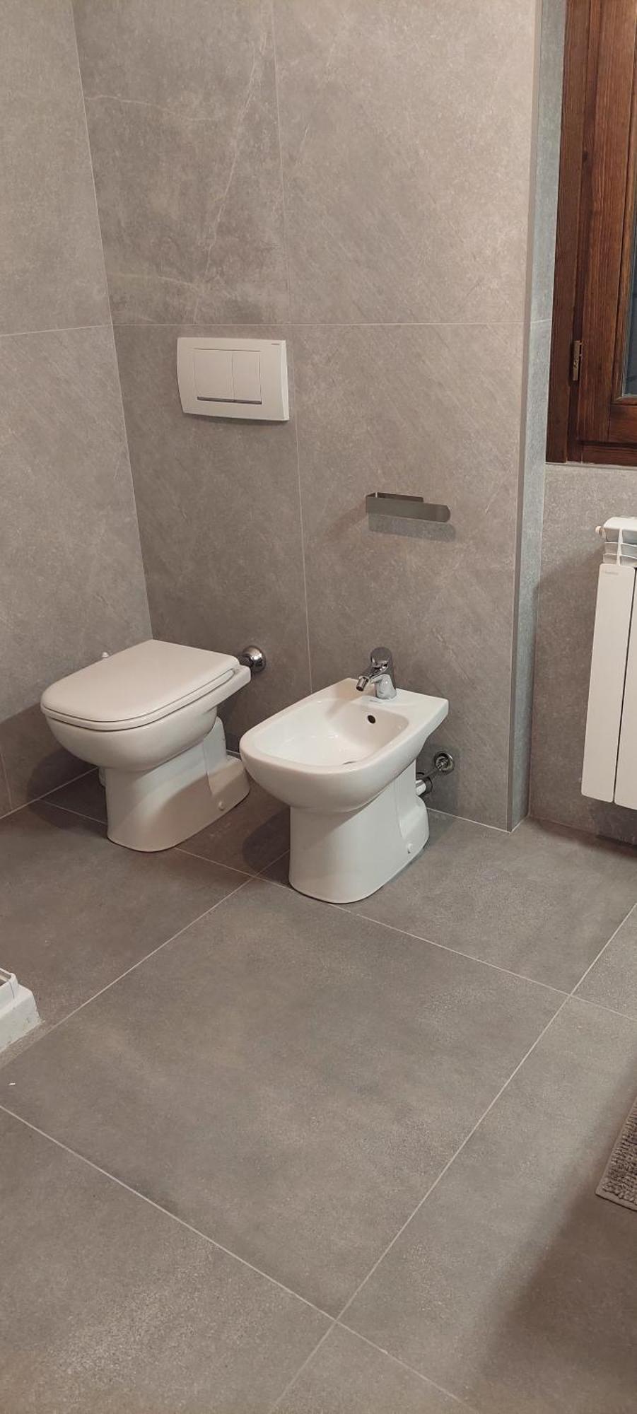 Casa Laura Zona Bellagio Apartment Magreglio Luaran gambar